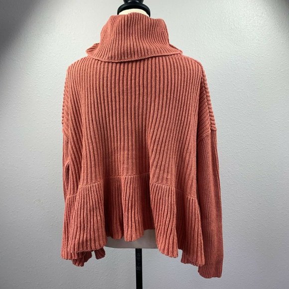 Free People Layer Cake Sweater Rose Icing Pink - Picture 4 of 6